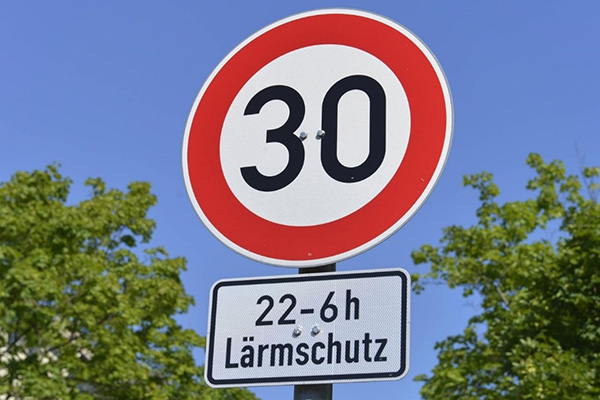 W2K berät die Gemeinde Holzmaden erfolgreich bei der Einführung von Tempo 30
